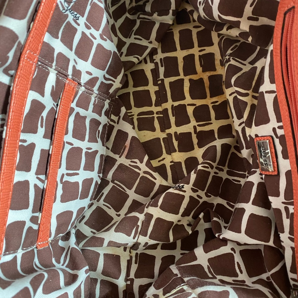 Used Guess bag - Picture 3 of 5